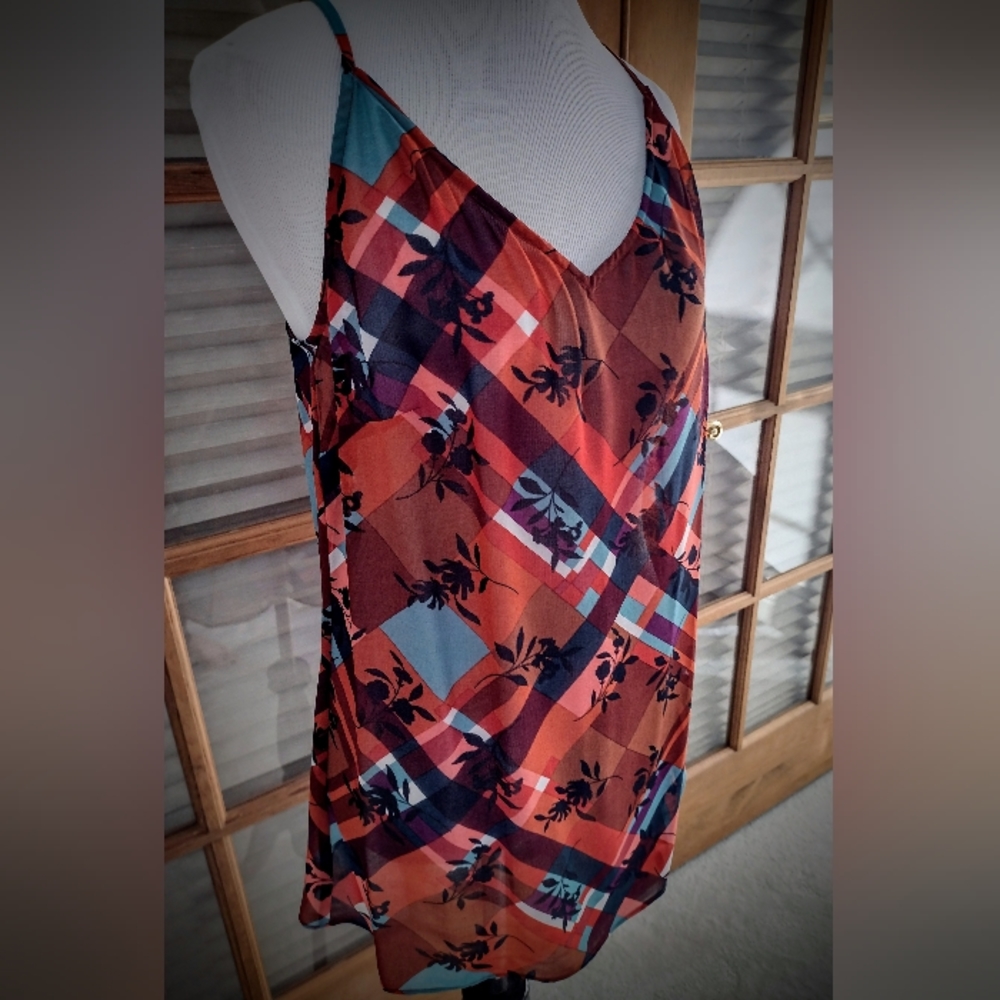 Brand New CAbi Sheer Layered Tank and Blouse, True Medium (Tag Marked Small) - Picture 4 of 10